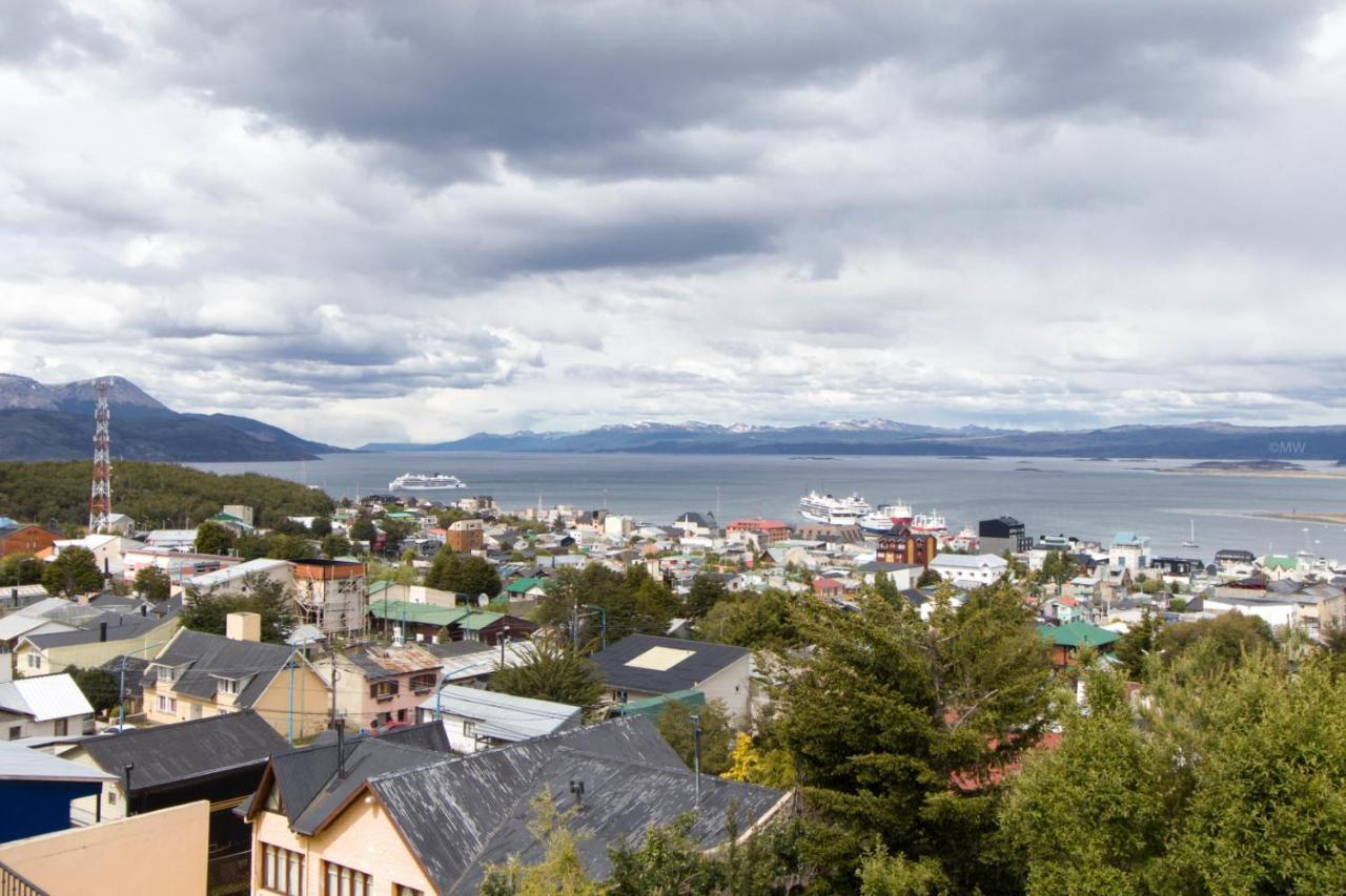Gray Fox Apartments Alem Ushuaia Exterior foto